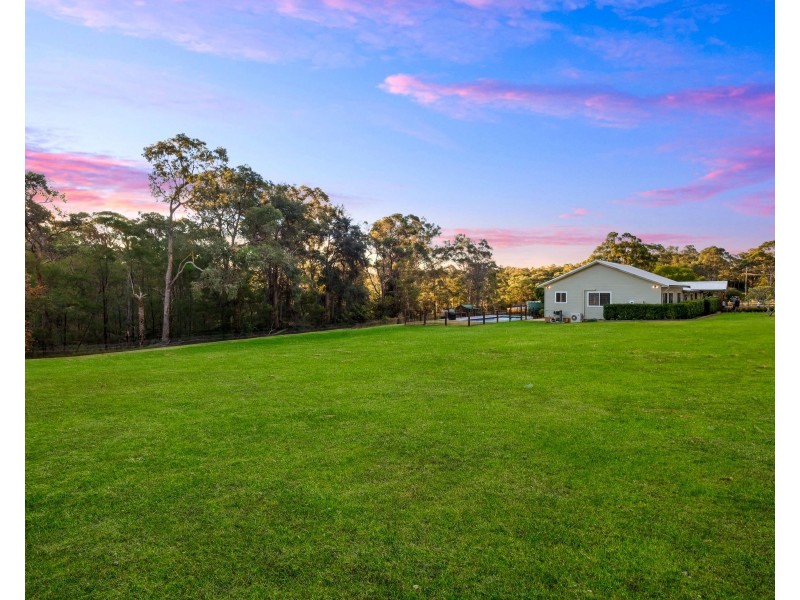 213 Cedar Ridge Road, Kurrajong NSW 2758