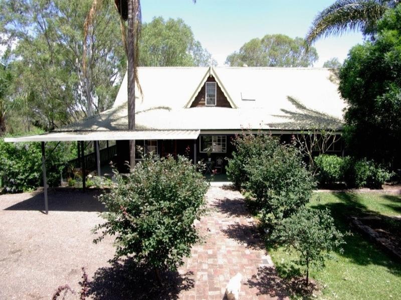 595 Slopes Road, Kurrajong NSW 2758