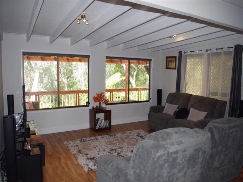 385 Lt Bowen Drive, Bowen Mountain NSW 2753