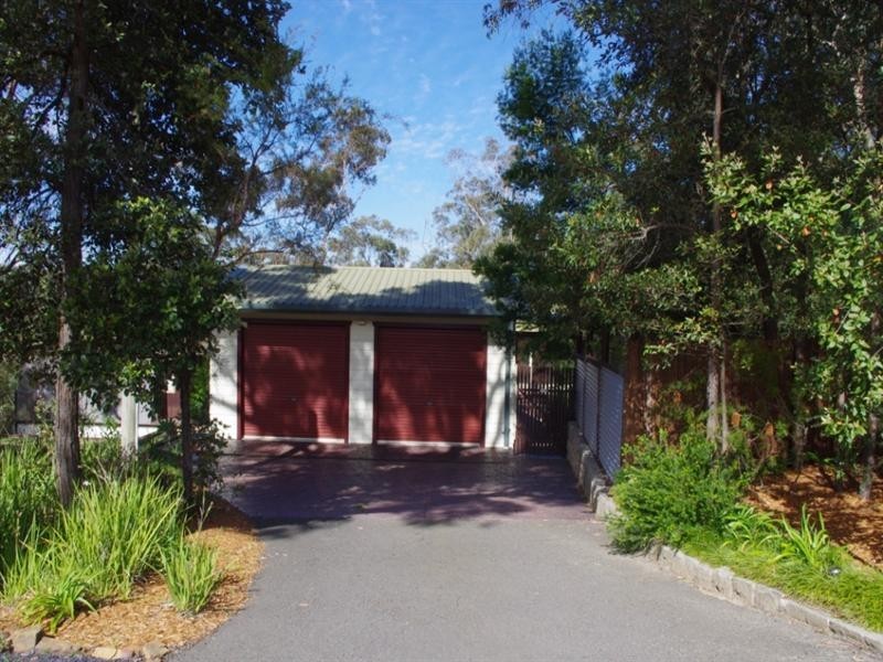 385 Lt Bowen Drive, Bowen Mountain NSW 2753