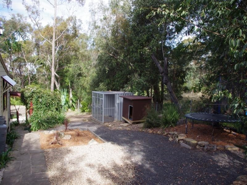 385 Lt Bowen Drive, Bowen Mountain NSW 2753