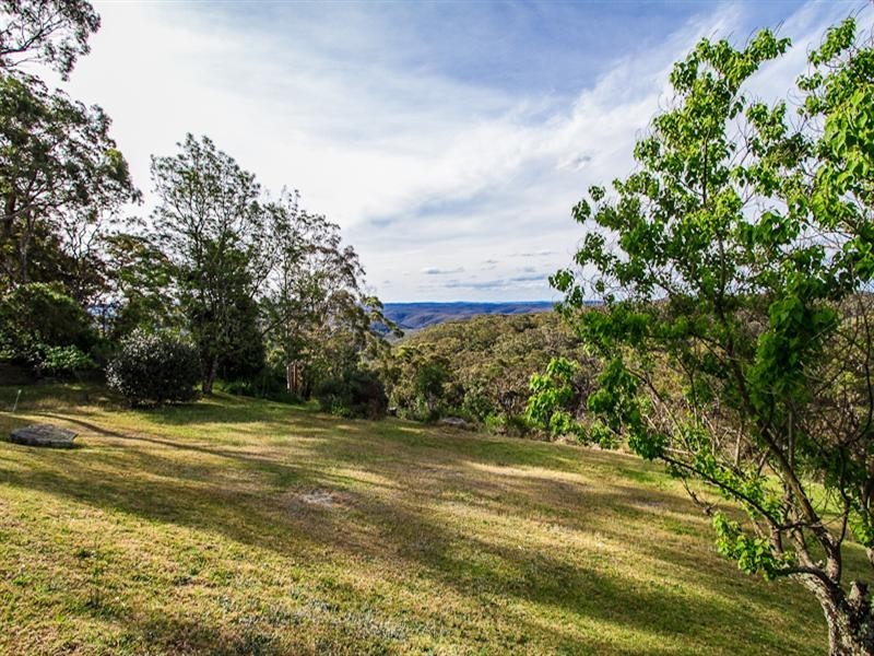 130 Warks Hill Road, Kurrajong Heights NSW 2758