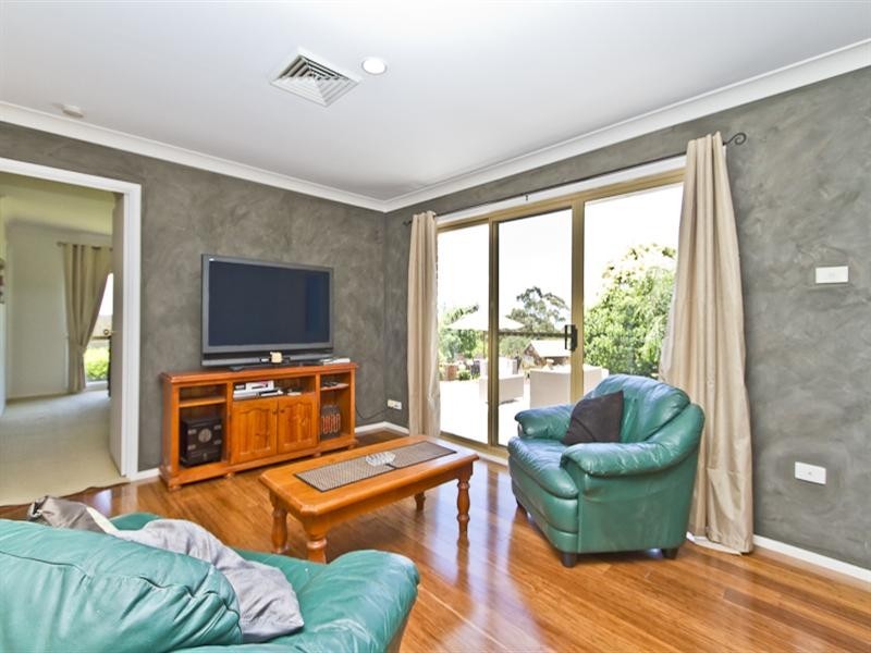 130 Warks Hill Road, Kurrajong Heights NSW 2758