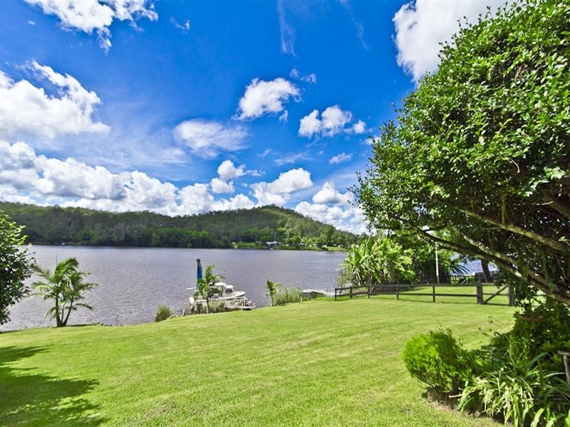 Lower Portland NSW 2756