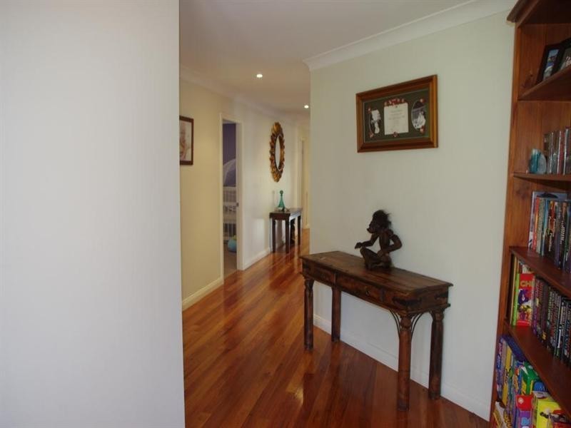 317 Lieutenant Bowen Drive, Bowen Mountain NSW 2753