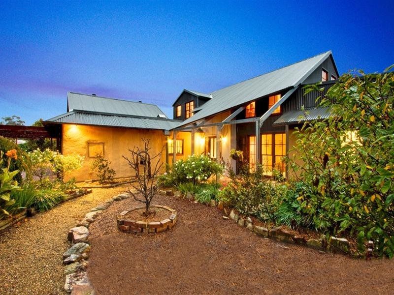 352 Blaxlands Ridge Road, East Kurrajong NSW 2758