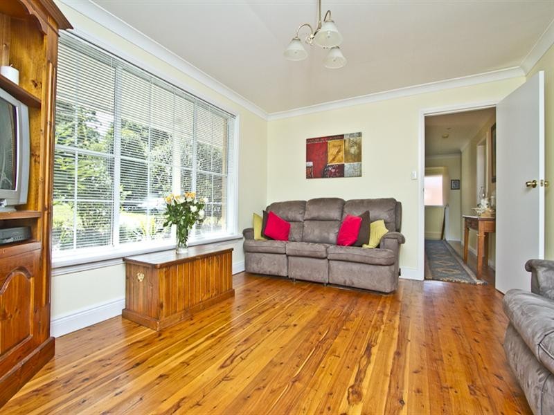 1 Erica Street, Kurmond NSW 2757