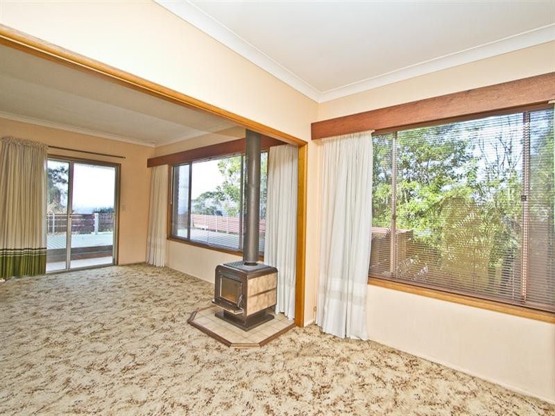 26 Warks Hill Road, Kurrajong Heights NSW 2758