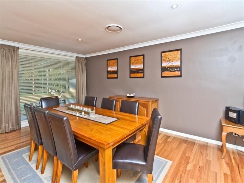 16 Beasley Place, South Windsor NSW 2756