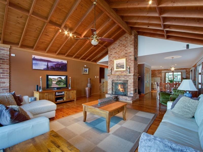 9 Frederick Place, Kurrajong Heights NSW 2758