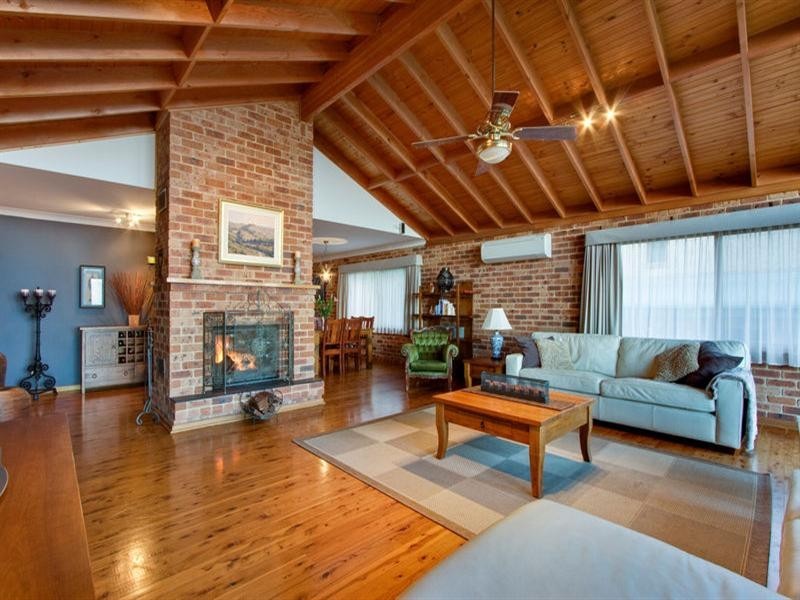 9 Frederick Place, Kurrajong Heights NSW 2758