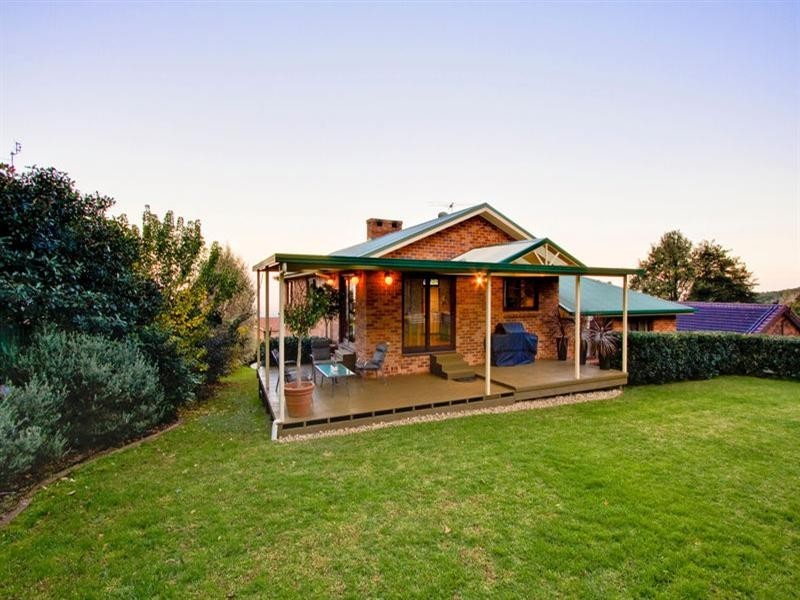 9 Frederick Place, Kurrajong Heights NSW 2758