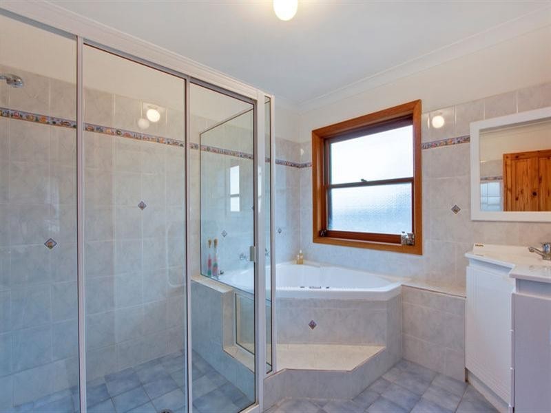 9 Frederick Place, Kurrajong Heights NSW 2758