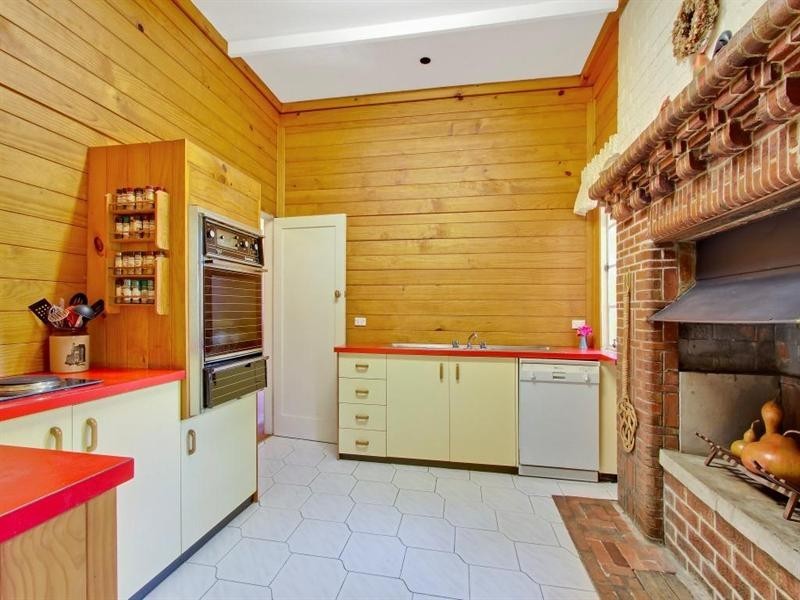 88 Warks Hill Road, Kurrajong Heights NSW 2758