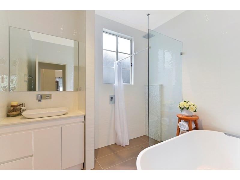 23 Warks Hill Road, Kurrajong Heights NSW 2758