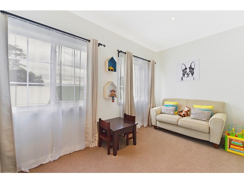 23 Warks Hill Road, Kurrajong Heights NSW 2758