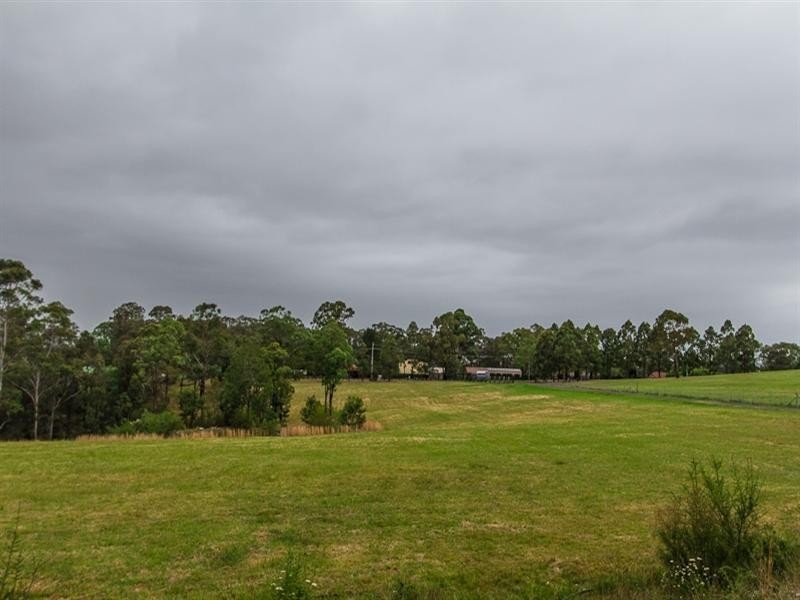 269 Blaxlands Ridge Road, Kurrajong NSW 2758