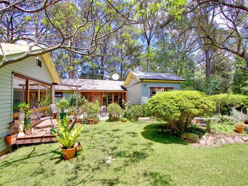 2 Glenara Road, Kurrajong Heights NSW 2758