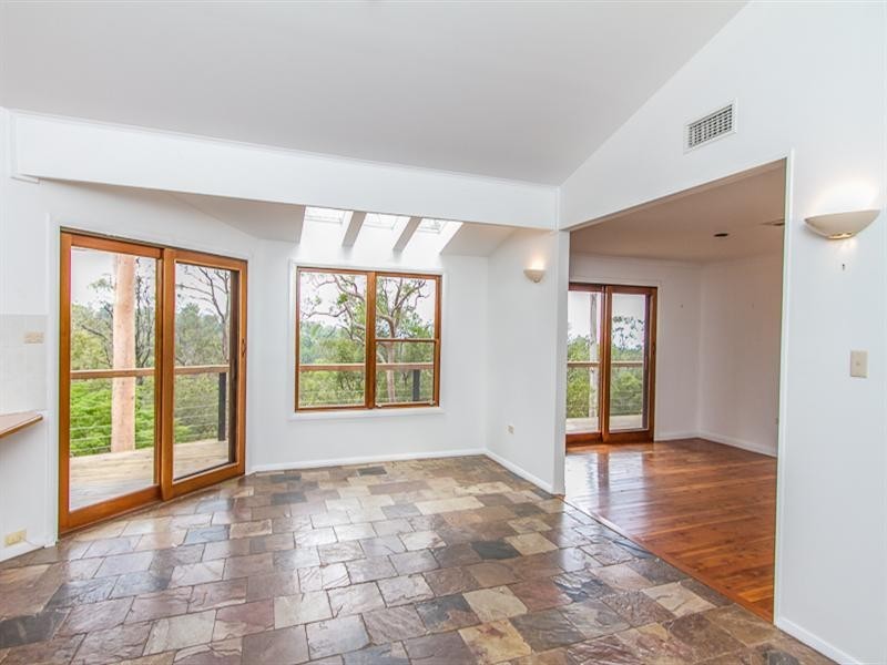 61 Serpentine Lane, Grose Vale NSW 2753