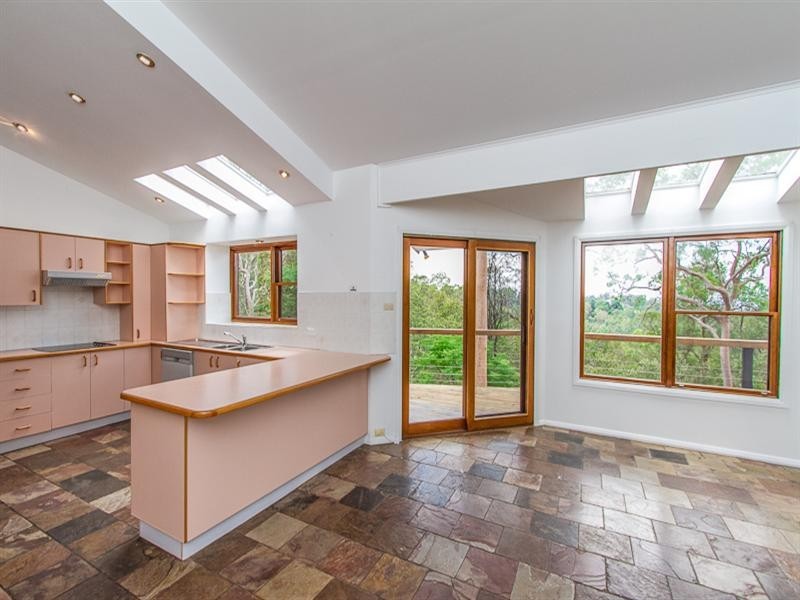 61 Serpentine Lane, Grose Vale NSW 2753