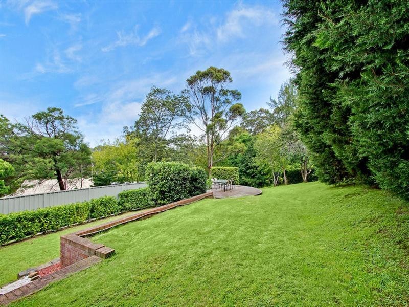 11 Wattle Street, Bowen Mountain NSW 2753