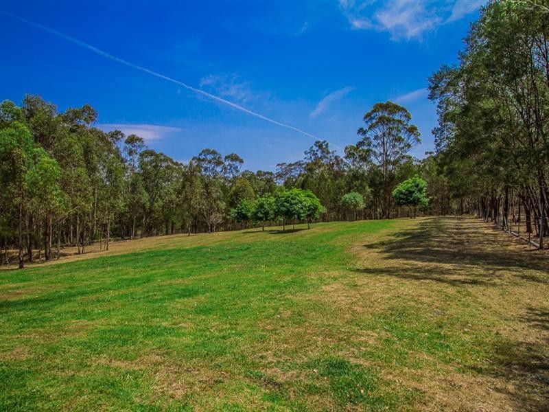 18 Applegum Grove, Kurrajong NSW 2758