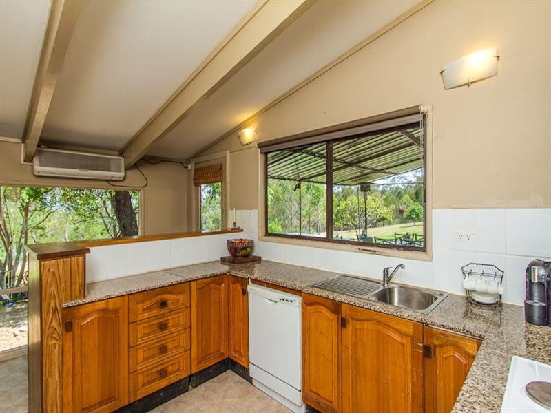 18 Applegum Grove, Kurrajong NSW 2758