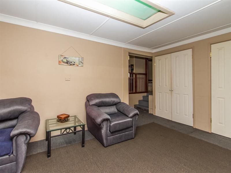 18 Applegum Grove, Kurrajong NSW 2758