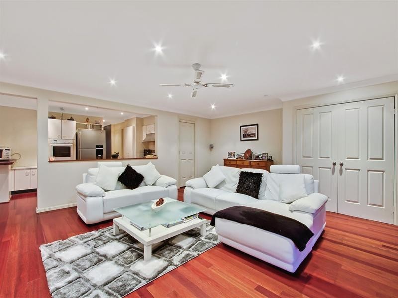 261 Lieutenant Bowen Drive, Bowen Mountain NSW 2753