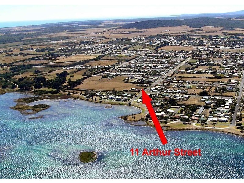 11 Arthur Street, George Town TAS 7253