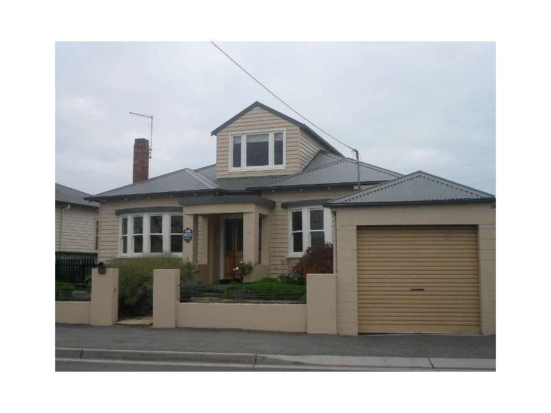 14 Button Street, Mowbray QLD 4871