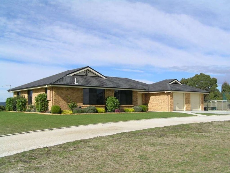 89 Gerzalia Drive, George Town TAS 7253