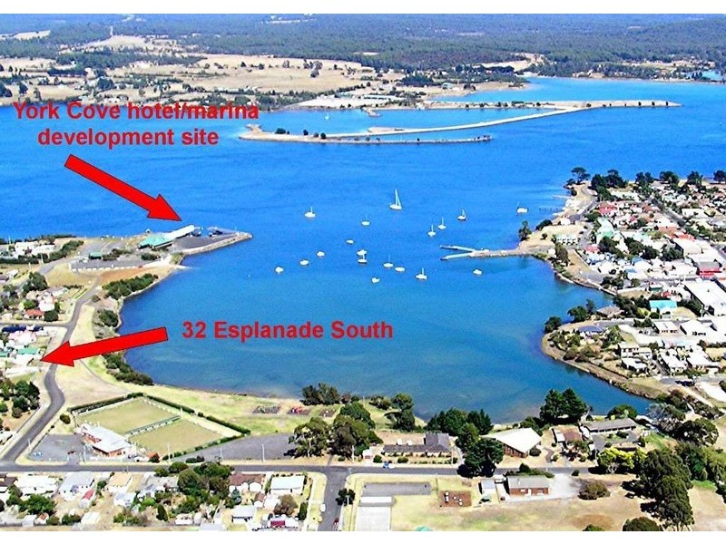32 Esplanade South, George Town TAS 7253
