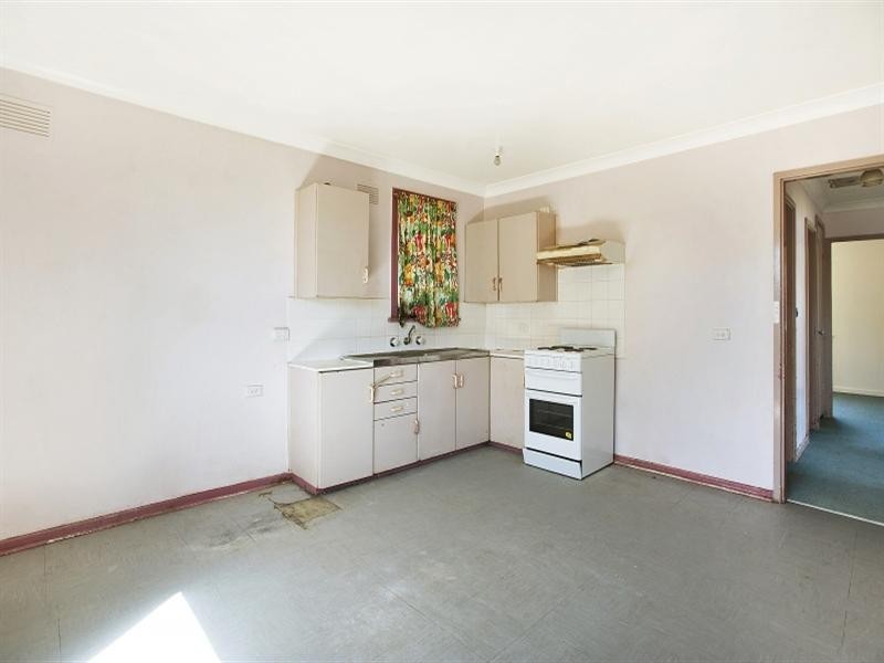 7 Kingstown Road, Woodberry NSW 2322