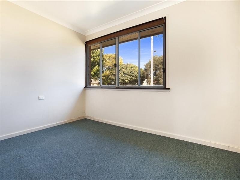 7 Kingstown Road, Woodberry NSW 2322