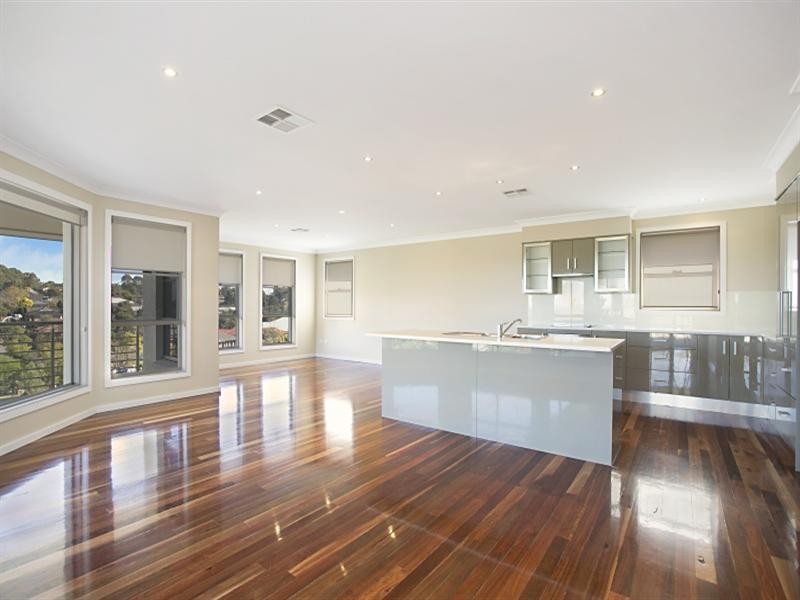 11 Margot Close, Bolwarra Heights NSW 2320