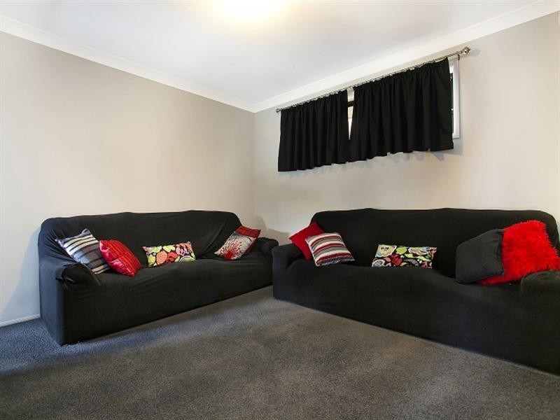 15 Pinnacle Close, Bolwarra Heights NSW 2320