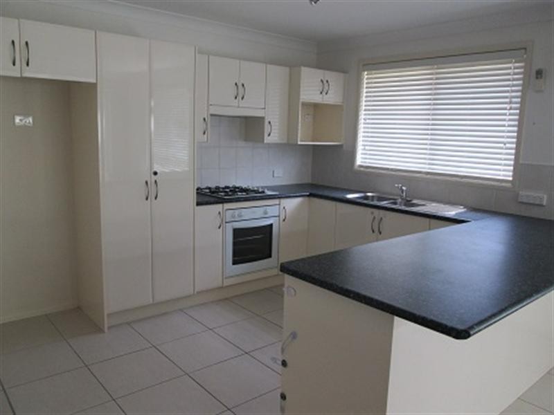 18 Kelly Circuit, Rutherford NSW 2320