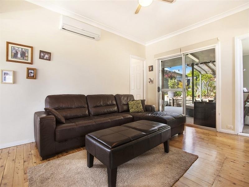 220 High Street, East Maitland NSW 2323