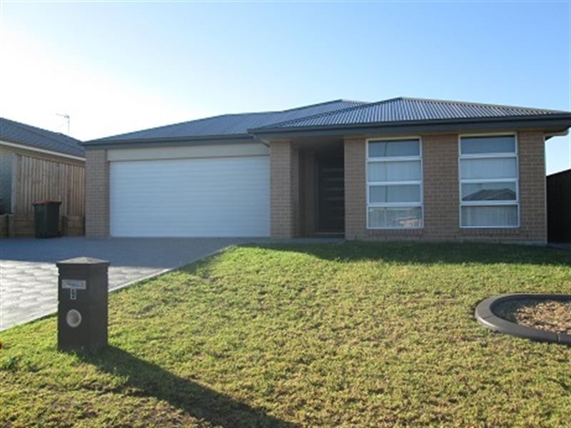 9 Oleria Way, Aberglasslyn NSW 2320