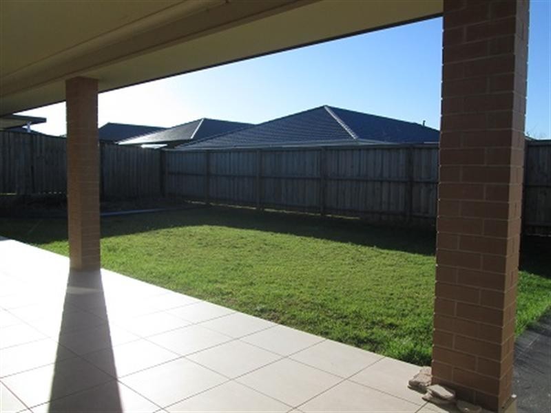 9 Oleria Way, Aberglasslyn NSW 2320