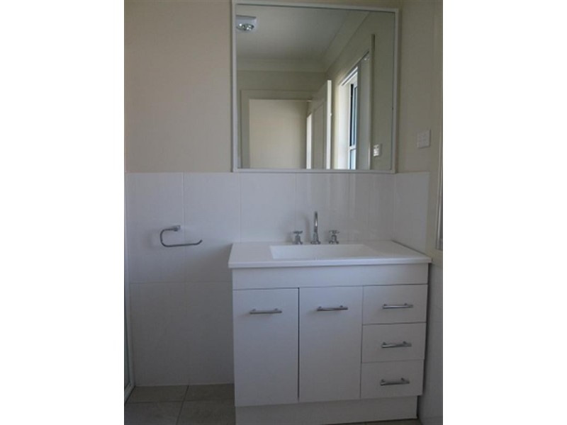 2/5 Maitland Street, Branxton NSW 2335