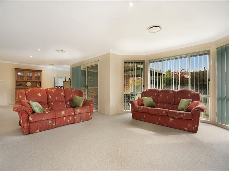 25 Galway Bay Drive, Ashtonfield NSW 2323