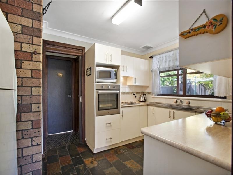 5 Vista Parade, East Maitland NSW 2323