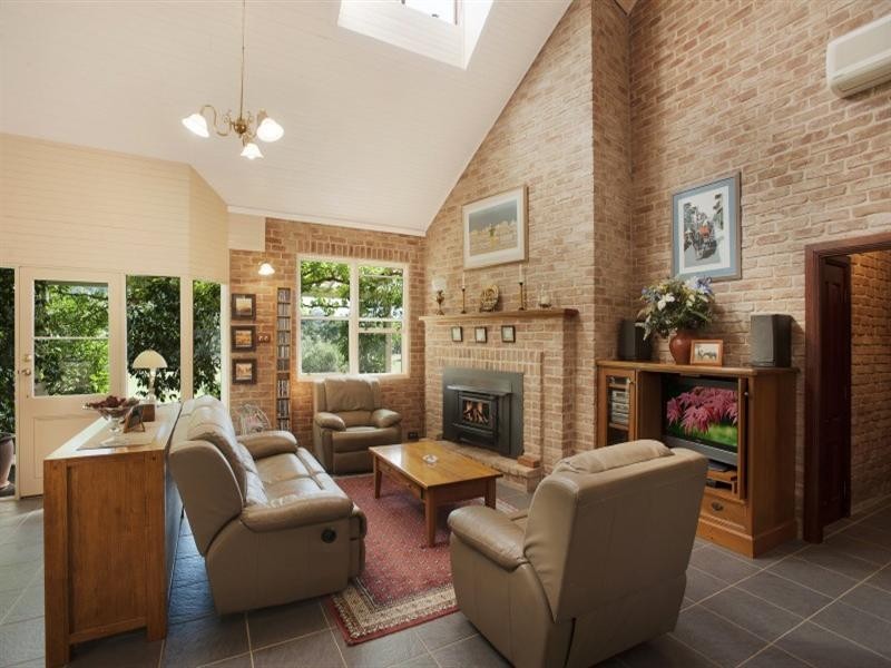 263 Lambs Valley Road, Lambs Valley NSW 2335