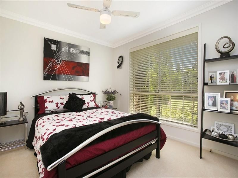 99 Canterbury Drive, Raworth NSW 2321