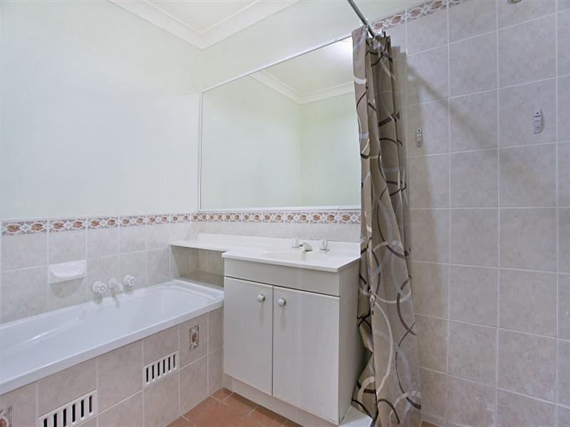 2/92 Brigantine Street, Rutherford NSW 2320