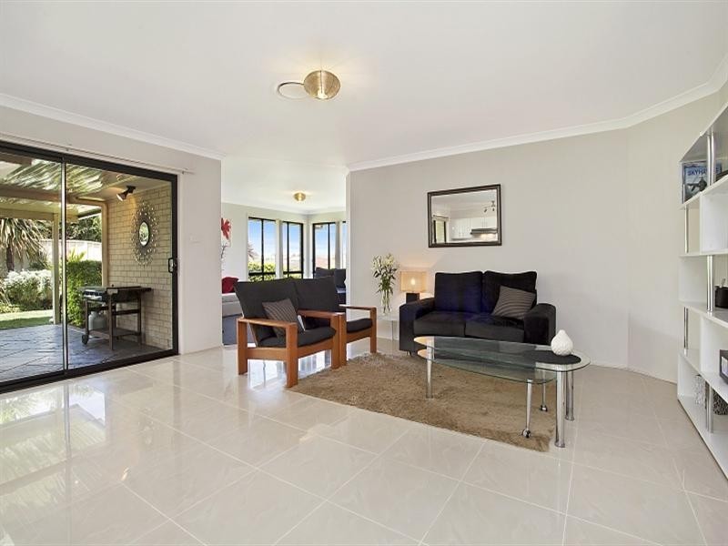 225 Denton Park Drive, Aberglasslyn NSW 2320