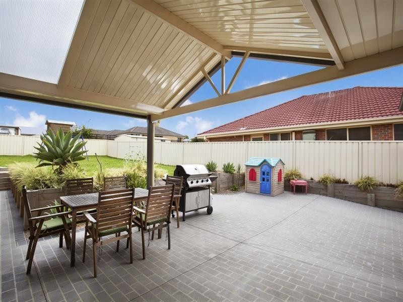 38 Canterbury Drive, Raworth NSW 2321