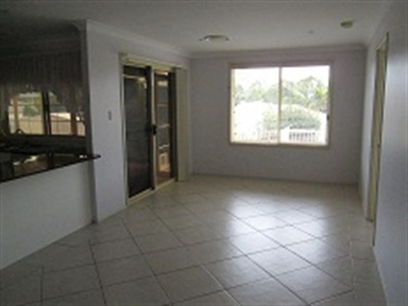 34 Evatt Street, Pelaw Main NSW 2327